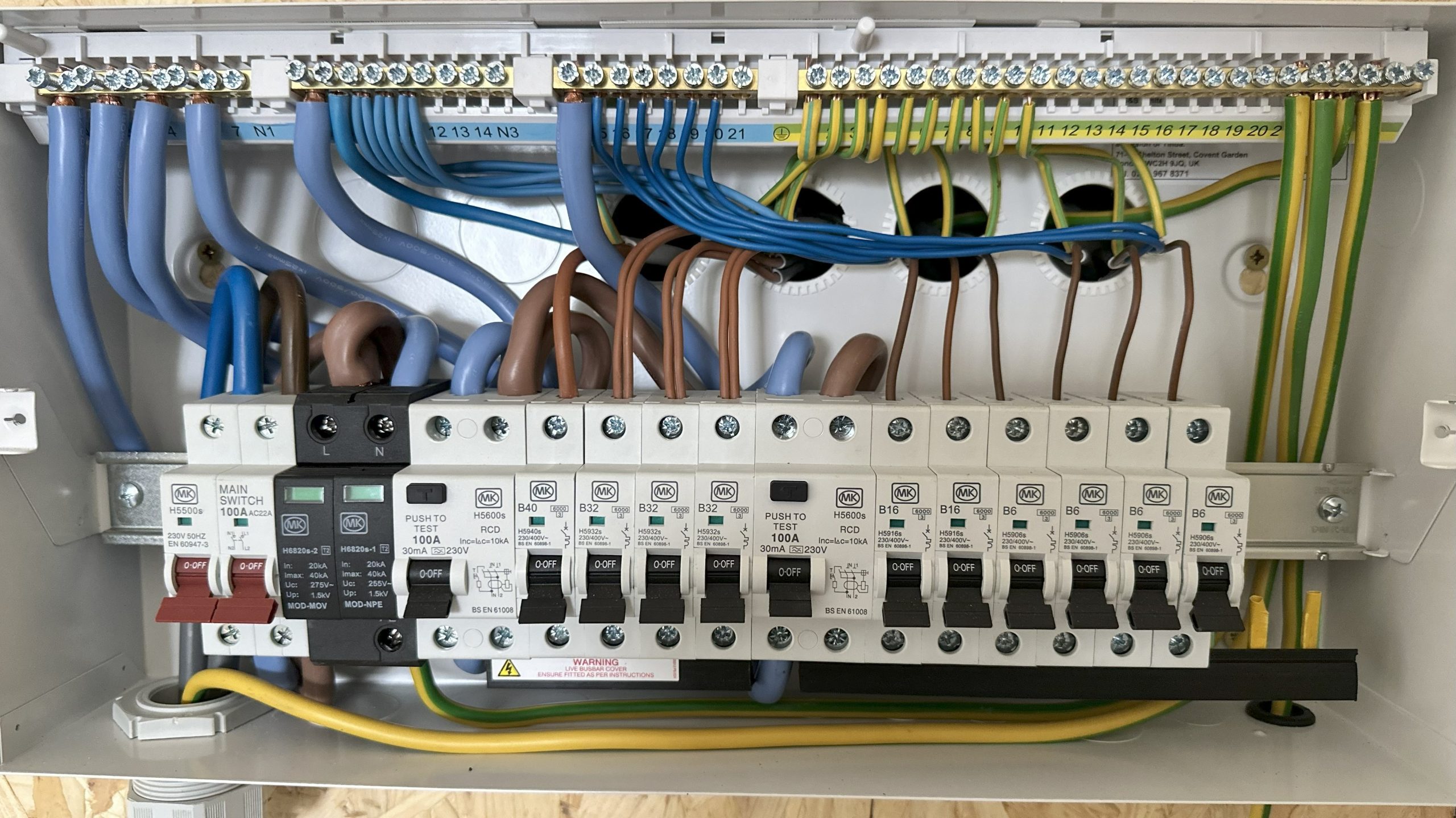 Services IMG 2734 Scaled